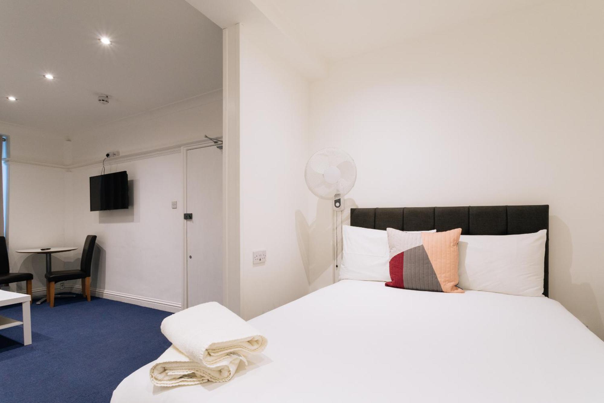 The Chapter - Hyde Park Hotel Londen